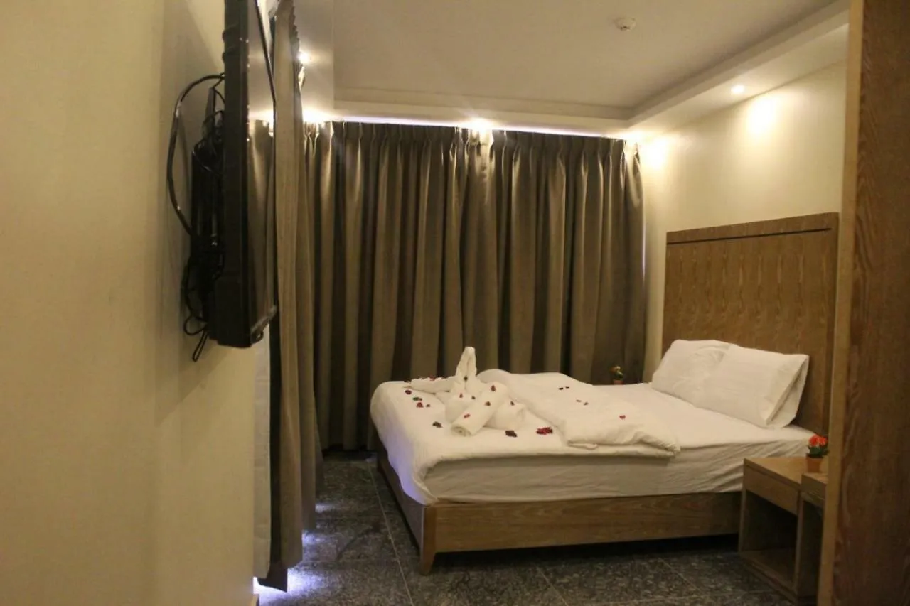 Aqaba Hostel Hotell